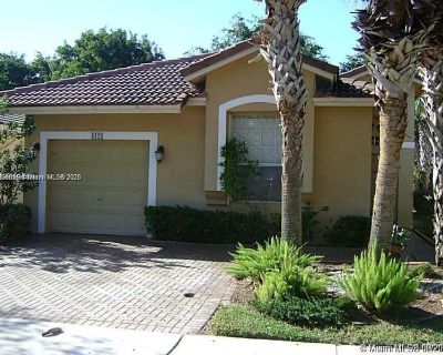 3 Bedroom 2BA 1495 ft Single Family Home For Rent in Weston, FL