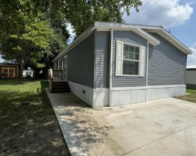 3 Bedroom 2BA 1344 ft Mobile Home For Rent in Muncie, IN