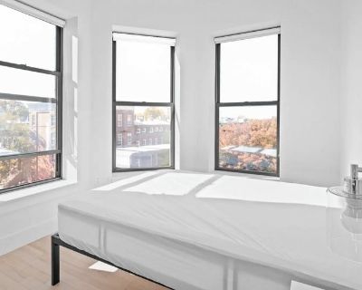 Deposit (Room 1): $1,390.00 * Deposit (Room 2): $1,390.00 * Utilities included?: No. References are not required. No preference. Non-smoking. Not for couples. Furnishings: Furnished * Disabled access: * Living room: shared. Availability Available Now Minimum term 4 months Maximum term 12 months Available units 4. The Owens House Step into the Owens House s exposed brick archways and experience ...