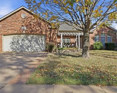 W Boston Pl, Broken Arrow, Home For Sale