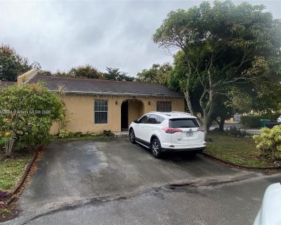 3 Bedroom 1BA 999 ft Single Family House For Sale in Miami Gardens, FL