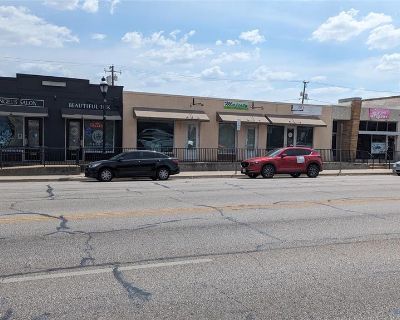 Commercial Property For Rent in Grand Prairie, TX