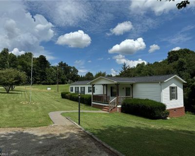 2 Bedroom 2BA Mobile Home For Sale in State Road, NC