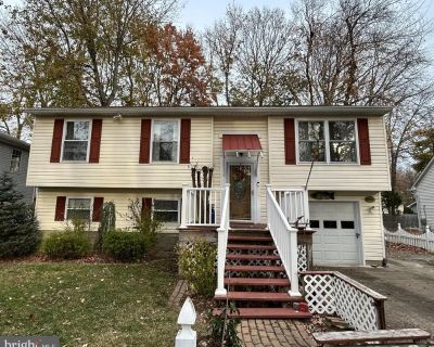 1 Bedroom 1BA 1106 ft Studio For Rent in Deale, MD