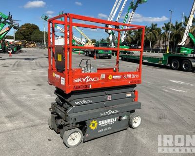 2016 Skyjack SJIII 3219 Electric Scissor Lift