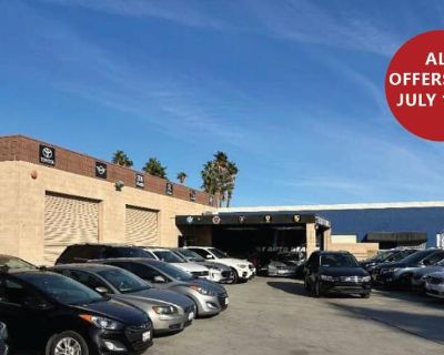 Commercial Property For Sale in Palm Desert, CA