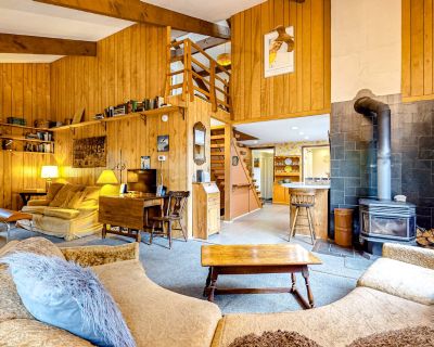 3 Bedroom 3 baths Dog-friendly 4.38 8 reviews What our guests are saying... AI-generated...