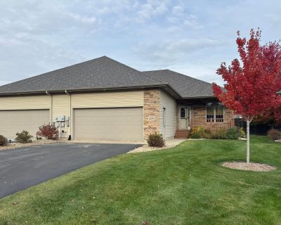 3 Bedroom 3BA 2864 ft Townhouse For Sale in Lake City, MN