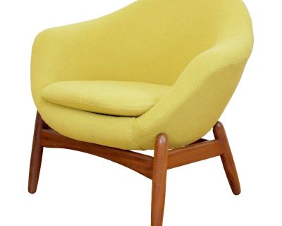 1960s Vintage Ib Kofod-Larsen Pod Chair