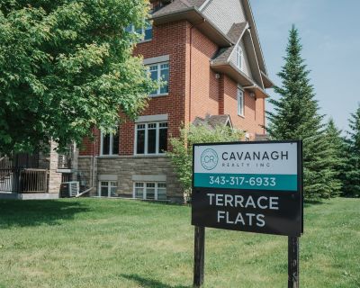 3 Bedroom 2BA 1315 ft Pet-Friendly Apartment For Rent in Stittsville, Ontario