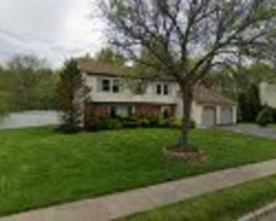 Private room with own bathroom in a House, Old Bridge, NJ 08857