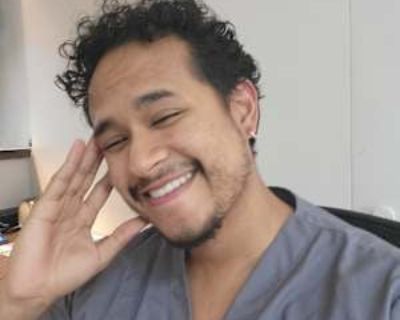 Non-smoker * Student. Budget: $900 per month. Ready to move: now. Looking for myself. I m pretty nice guy who love music with his life, but also is focus in his career