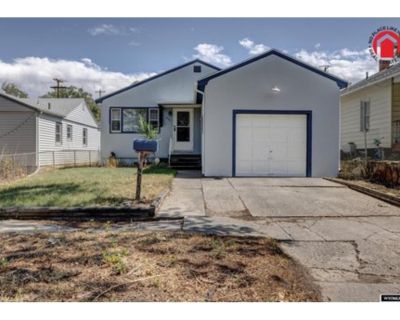 2 Bedroom 1BA 1705 ft² Residential For Sale in Casper, WY