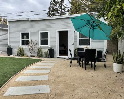 1 bed 1 bath house vacation rental in Culver City, CA