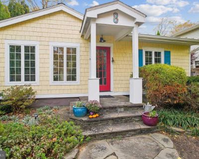 3 Bedroom 2BA 1694 ft Furnished Apartment For Rent in Annapolis Neck, MD