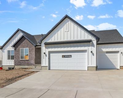 3 Bedroom 2BA 2969 ft Single Family Home For Sale in TREMONTON, UT