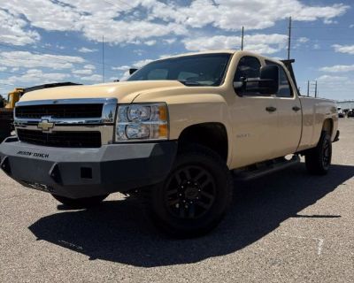 2011 Chevrolet Silverado 2500 HD Crew Cab Work Truck Pickup 4D 8 ft