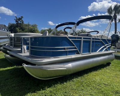 Sylvan Mirage 818 Fish Pontoon wYamaha Motor 2024