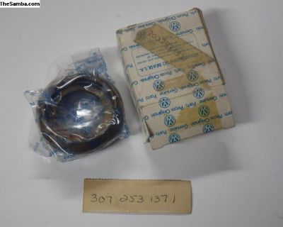 NOS Vanagon Fox Exhaust Seal Ring 3072531371