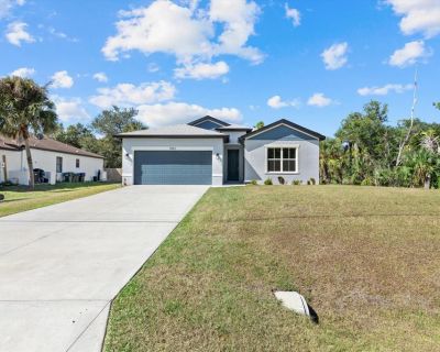 4 Bedroom 3BA 1990 ft Apartment For Rent in North Port, FL