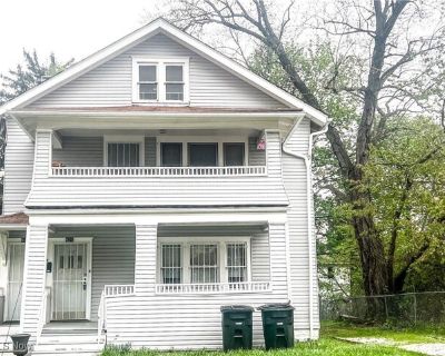 Baughman St Apt C, Akron, Home For Rent