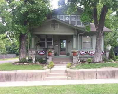 2 beds 2 bath house vacation rental in Springfield, MO