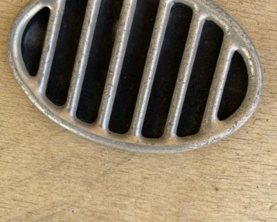 Original drivers side fender horn bezel/cover