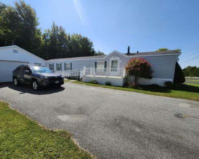 2 Bedroom 2BA 960 ft Manufactured Home For Sale in BANGOR, ME