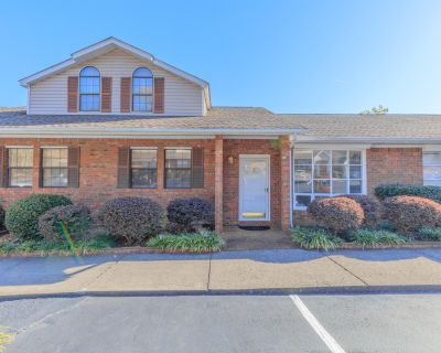 2 Bedroom 2BA 1147 ft Condo For Sale in Dalton, GA