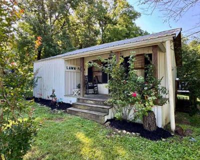 1 Bedroom 1BA 672 ft Furnished Single Family Home For Sale in GUION, AR