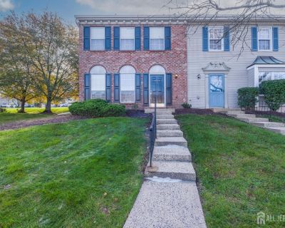 3 Bedroom 2BA 1584 ft House For Rent in Bridgewater, NJ