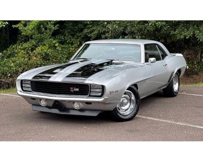 1969 Chevrolet Camaro Z28 Manual Transmission