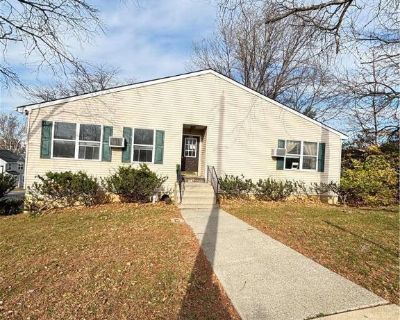 1 Bedroom 1BA 400 ft Apartment For Rent in Allentown, PA