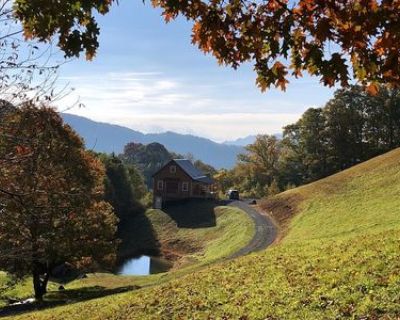 2 Bedroom 2BA 1700 ft Single Family House For Sale in Newland, NC