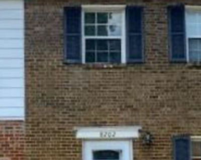 3 Bedroom 1.5BA 1032 ft House For Rent in Severn, MD