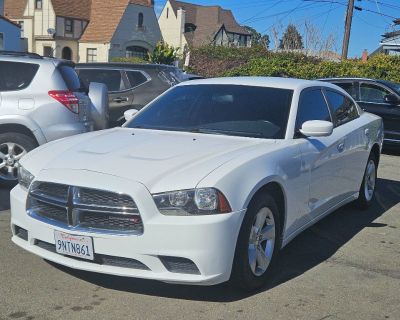 2014 Dodge Charger SE Sedan 4D
