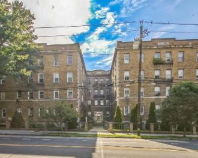 2 Bed 1 Bath Foreclosure Property in Washington, DC 20011 - 14th St NW Apt B2