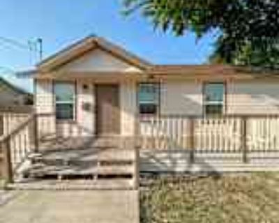 2 Bedroom 1BA 816 ft² House For Rent in Corpus Christi, TX 3526 Cottonwood St