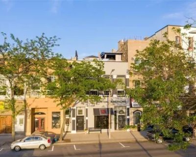 3 Bedroom 3089 ft Furnished Apartment For Rent in 182 Front Street North, Sarnia