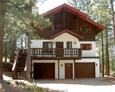 3 Bedroom 3BA 1800 ft House For Rent in South Lake Tahoe, CA