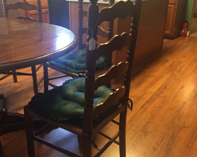 Kitchen Table and Chairs