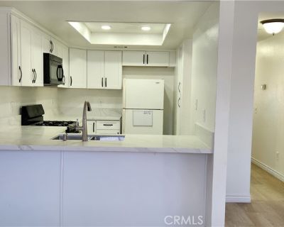 2 Bedroom 1BA 945 ft Condo For Sale in Lake Elsinore, CA