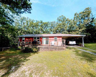 1 Bedroom 1BA 1120 ft Single Family House For Sale in Calico Rock, AR