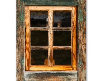 Wanted old wooden window approximatey 18"wX 24"h. Painted or not.