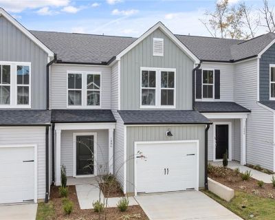 3 Bedroom 2BA 1558 ft Townhouse For Sale in Whitsett, NC