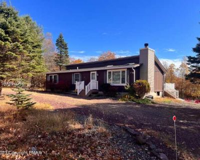 3 Bedroom 2BA 1352 ft Apartment For Rent in Indian Mountain Lake, PA