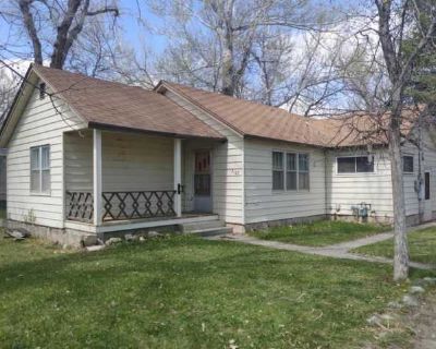 3 Bedroom 1BA 1150 ft Apartment For Rent in Cody, WY