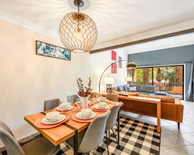 2 Bedroom 2.5 baths Dog-friendly 4.16 25 reviews What our guests are saying... AI-generated...