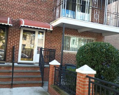 819 Brooklyn Avenue. Home to great food, eclectic neighbors, and arts & culture galore, Brooklyn is the place to be. On-site laundry Patio / balcony Hardwood floors Dishwasher Pet friendly Carport Unit Amenities air conditioning dishwasher hardwood floors patio / balcony recently renovated stainless steel Property Amenities pet friendly carport on-site laundry parking. 4 Bedroom. 2.5 Bathroom. ...