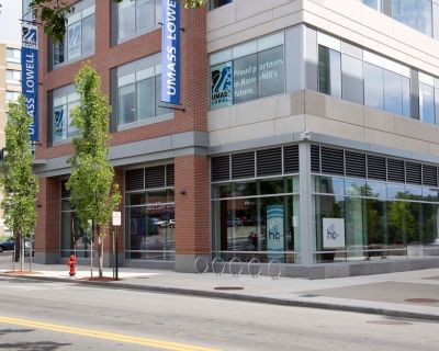 3379 ft Commercial Property For Sale in Haverhill, MA